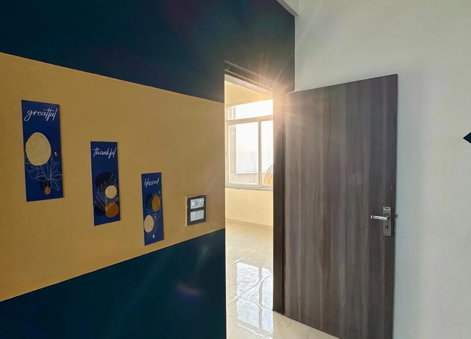 Two Passangers Room In Penthouse غورغاون منزل للإقامة